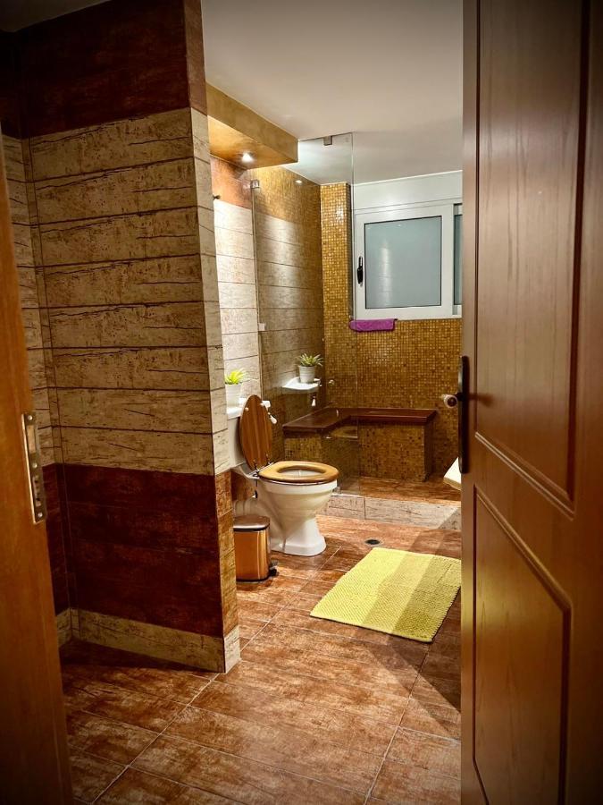 Ένας Ευχάριστος Χώρος Με Πισίνα Villa Pórto Ráfti Esterno foto